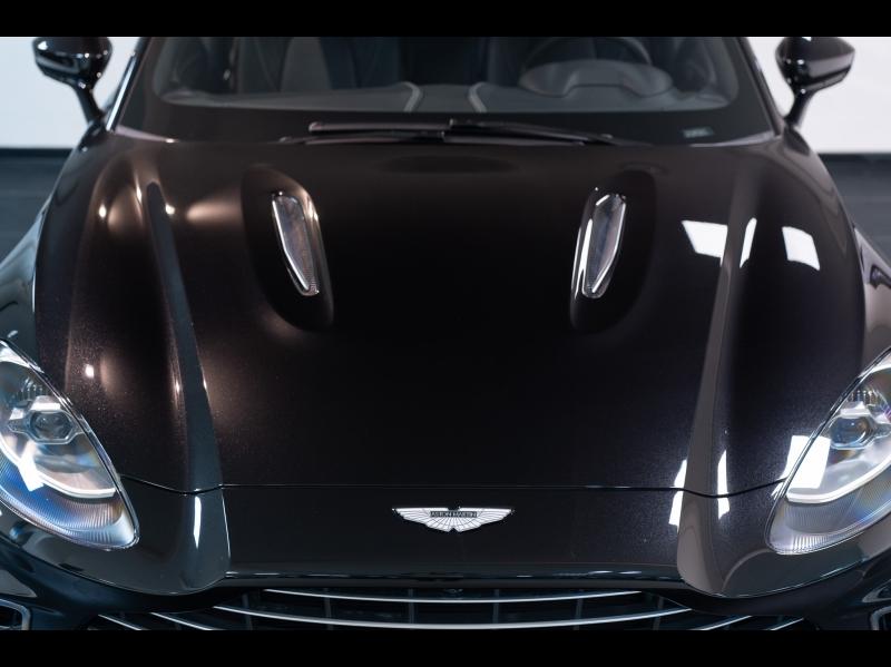 Image ASTON MARTIN DBX 4.0 V8 biturbo 550ch BVA9