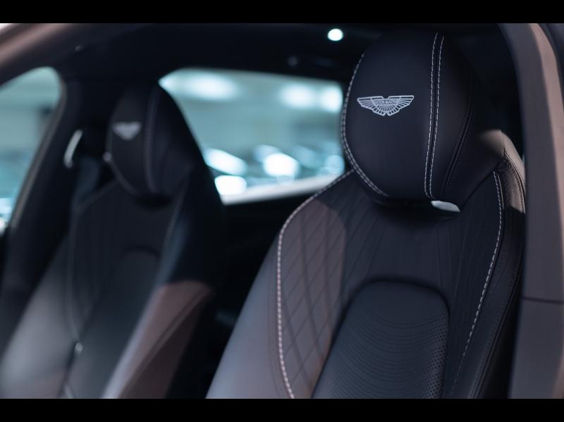 Image ASTON MARTIN DBX 4.0 V8 biturbo 550ch BVA9