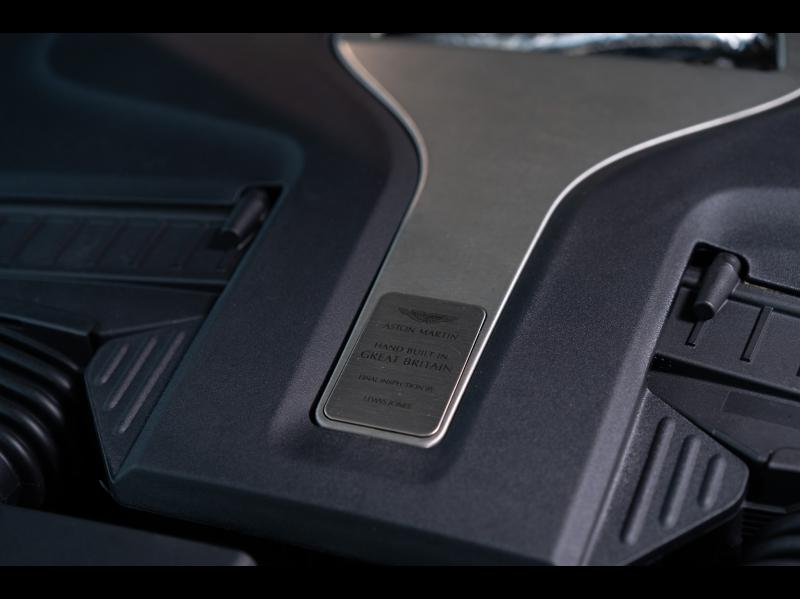 Image ASTON MARTIN DBX 4.0 V8 biturbo 550ch BVA9