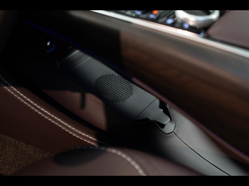 Image ASTON MARTIN DBX 4.0 V8 biturbo 550ch BVA9