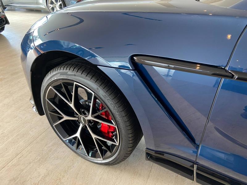 Image ASTON MARTIN DBX 4.0 V8 biturbo 707ch BVA9