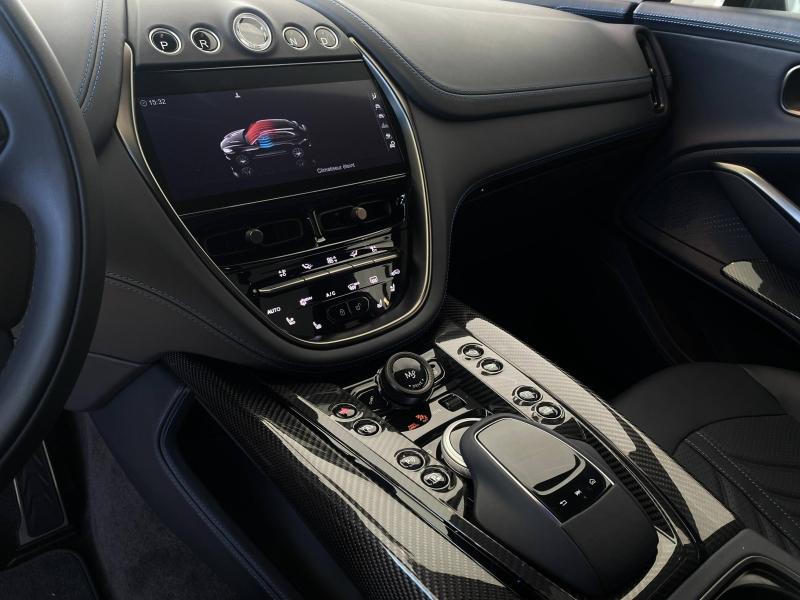 Image ASTON MARTIN DBX 4.0 V8 biturbo 707ch BVA9