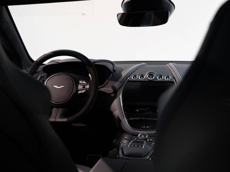 Image ASTON MARTIN DBX 4.0 V8 biturbo 707ch BVA9
