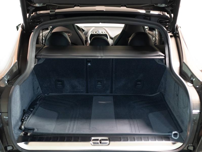 Image ASTON MARTIN DBX 4.0 V8 biturbo 707ch BVA9