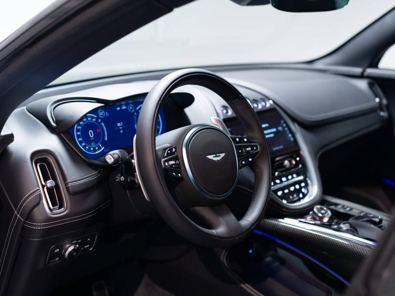 Image ASTON MARTIN DBX 4.0 V8 biturbo 707ch BVA9