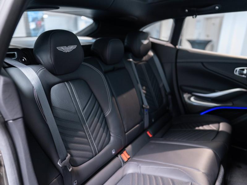 Image ASTON MARTIN DBX 4.0 V8 biturbo 707ch BVA9