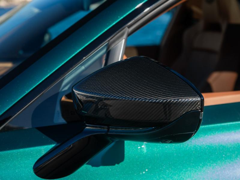 Image ASTON MARTIN DBX 4.0 V8 biturbo 707ch BVA9