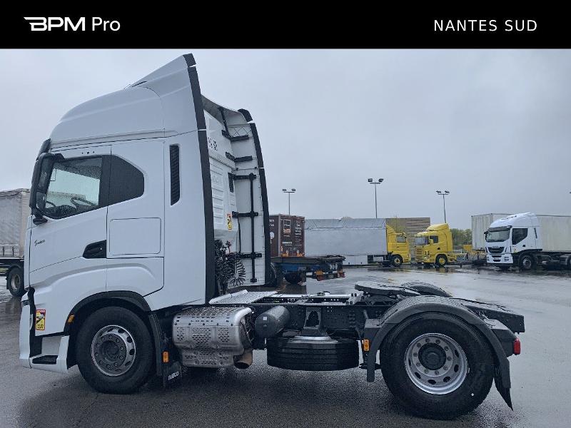 Image IVECO S-Way Base