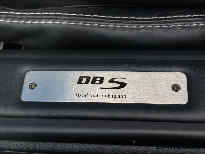 Image ASTON MARTIN DBS Coupé V12 5.9 Touchtronic2