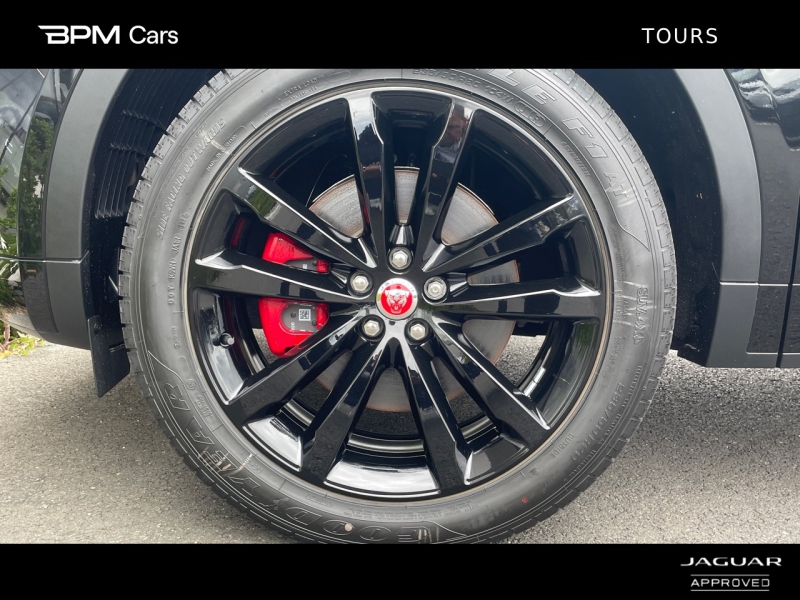 Image JAGUAR E-Pace P300e PHEV 309ch R-Dynamic HSE