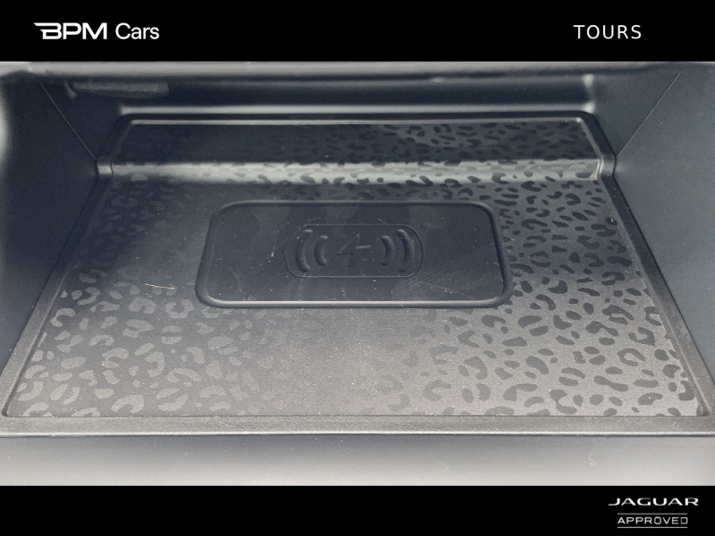 Image JAGUAR E-Pace P300e PHEV 309ch R-Dynamic HSE