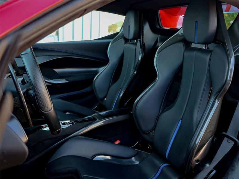 Image FERRARI 296 GTS