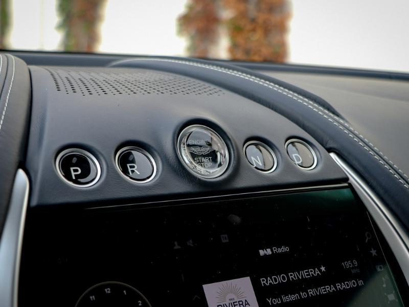 Image ASTON MARTIN DBX 4.0 V8 biturbo 550ch BVA9