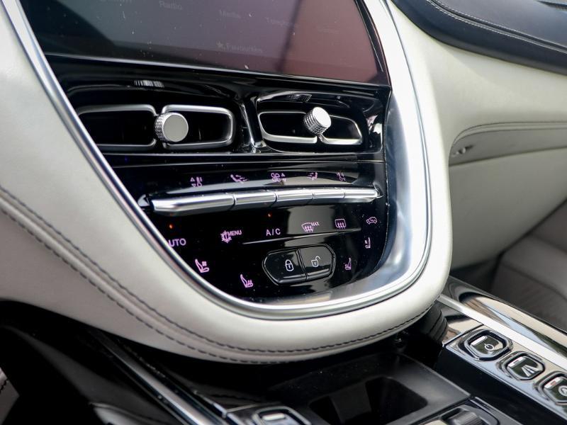 Image ASTON MARTIN DBX 4.0 V8 biturbo 550ch BVA9