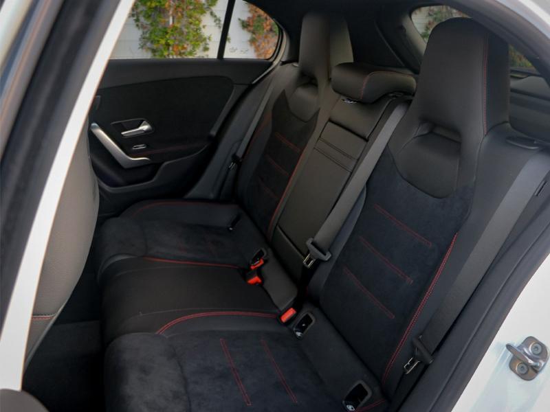 Image MERCEDES-BENZ Classe A 250 e Hybrid EQ 163+109ch AMG Line 8G-DCT