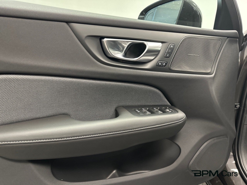 Image VOLVO V60 T6 AWD 253+145ch Ultra Style Chrome Geartronic 8