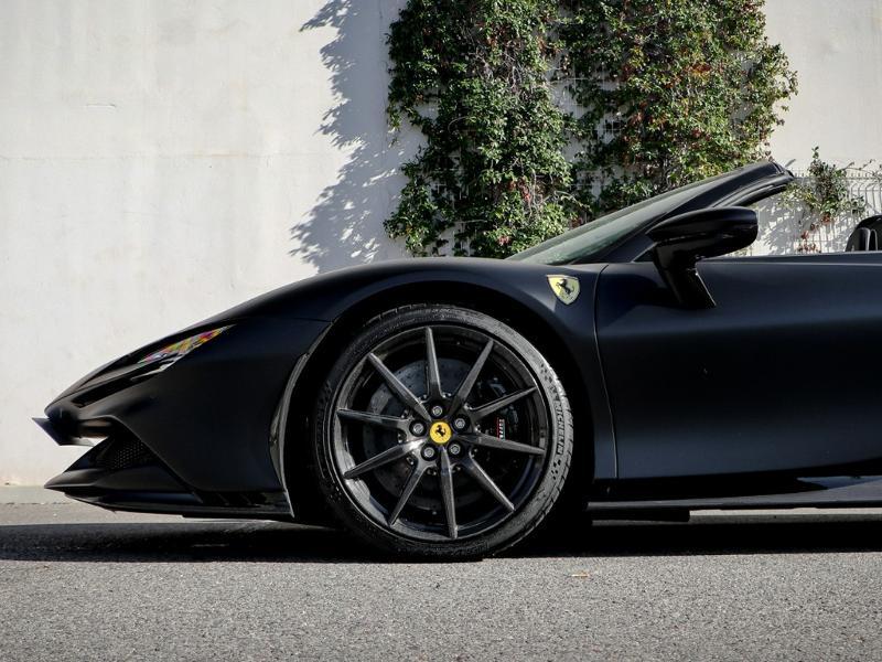 Image FERRARI Sf90 Spider