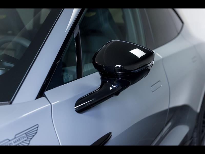 Image ASTON MARTIN DBX 4.0 V8 biturbo 707ch BVA9 MY25