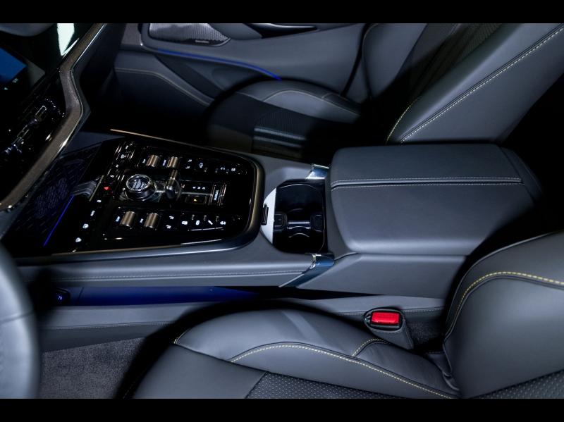 Image ASTON MARTIN DBX 4.0 V8 biturbo 707ch BVA9 MY25