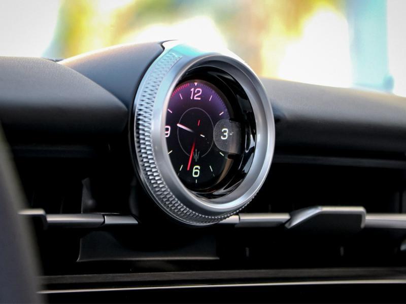 Image MASERATI GranCabrio 3.0 V6 550ch Trofeo