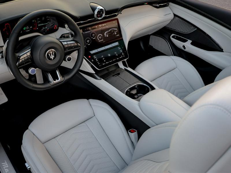 Image MASERATI GranCabrio 3.0 V6 550ch Trofeo