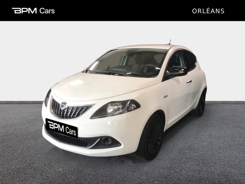 Photo LANCIA Ypsilon 1.2 8v 69ch Silver