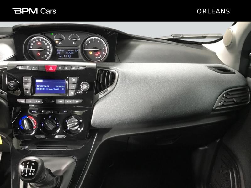 Image LANCIA Ypsilon 1.2 8v 69ch Silver