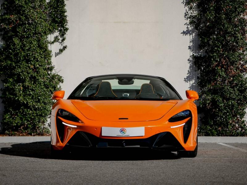 Photo MCLAREN ARTURA SPIDER 