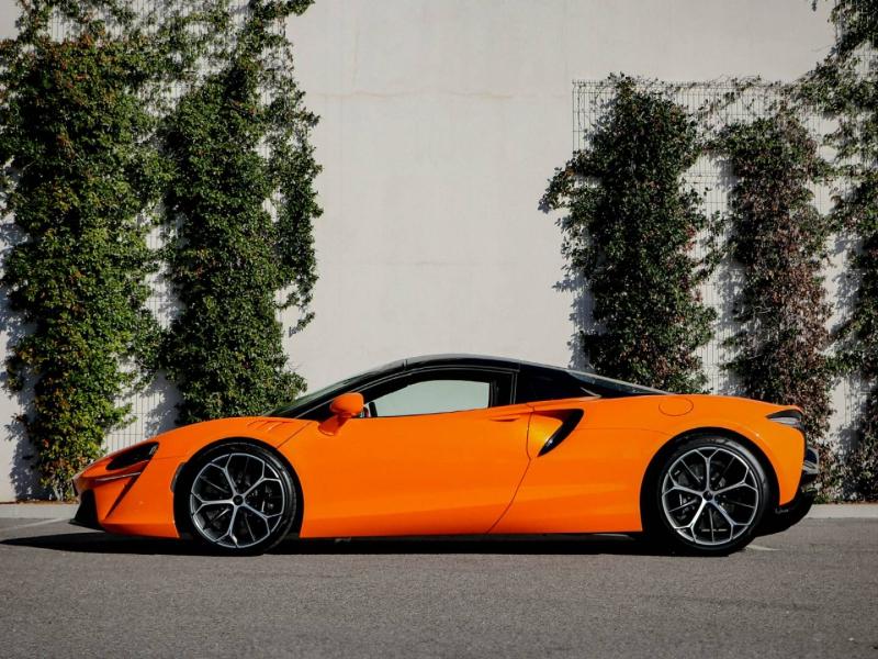 Image MCLAREN ARTURA SPIDER 