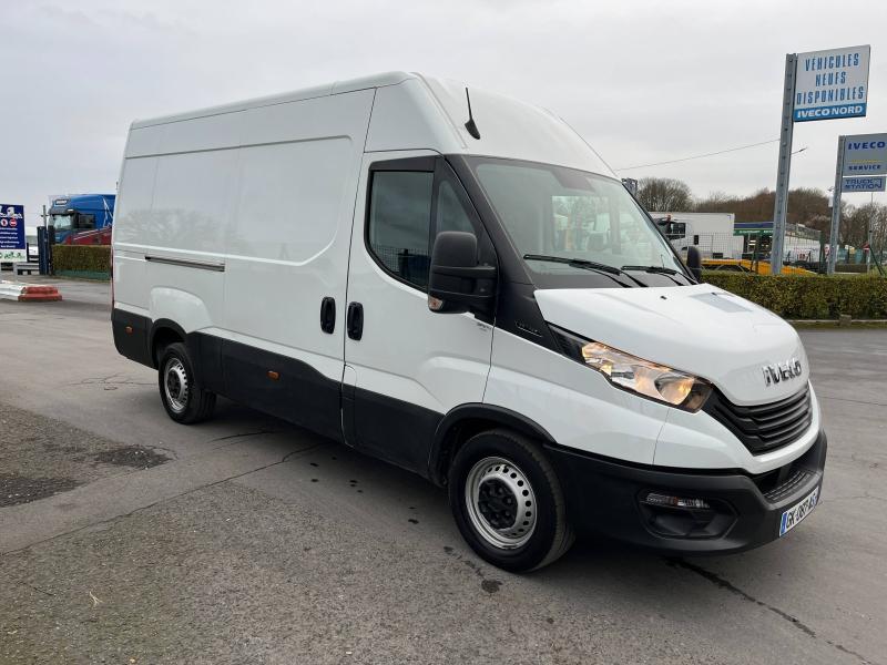 Photo IVECO Daily 35S Fg 35S14 V12