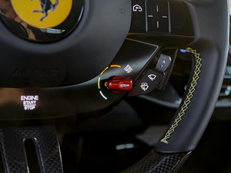 Image FERRARI SF90 STRADALE