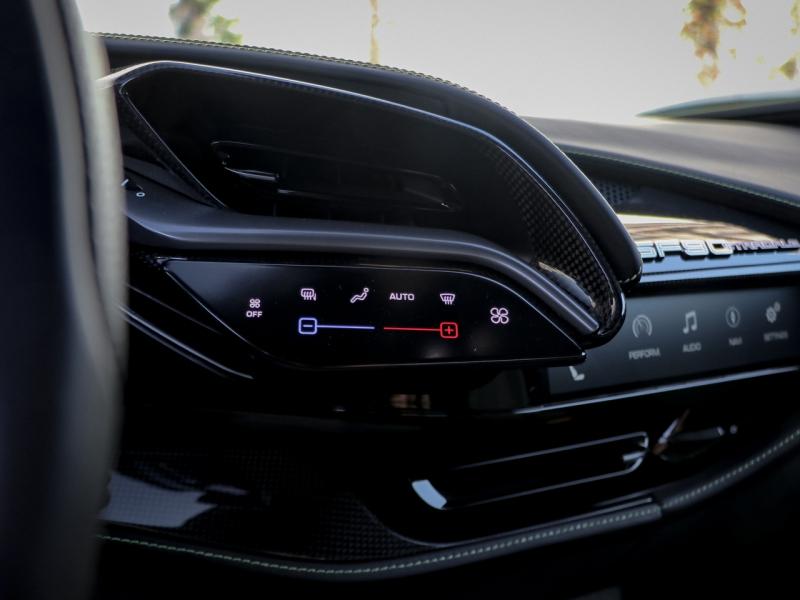 Image FERRARI SF90 STRADALE