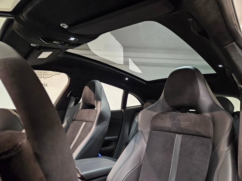 Image ASTON MARTIN DBX 4.0 V8 biturbo 707ch BVA9