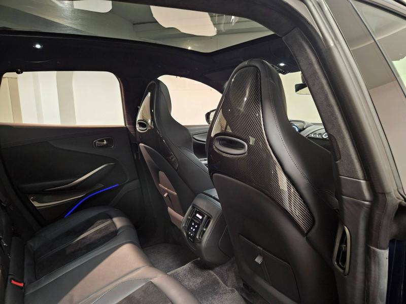 Image ASTON MARTIN DBX 4.0 V8 biturbo 707ch BVA9