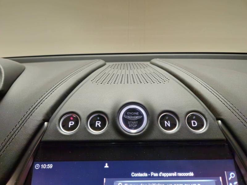 Image ASTON MARTIN DBX 4.0 V8 biturbo 707ch BVA9