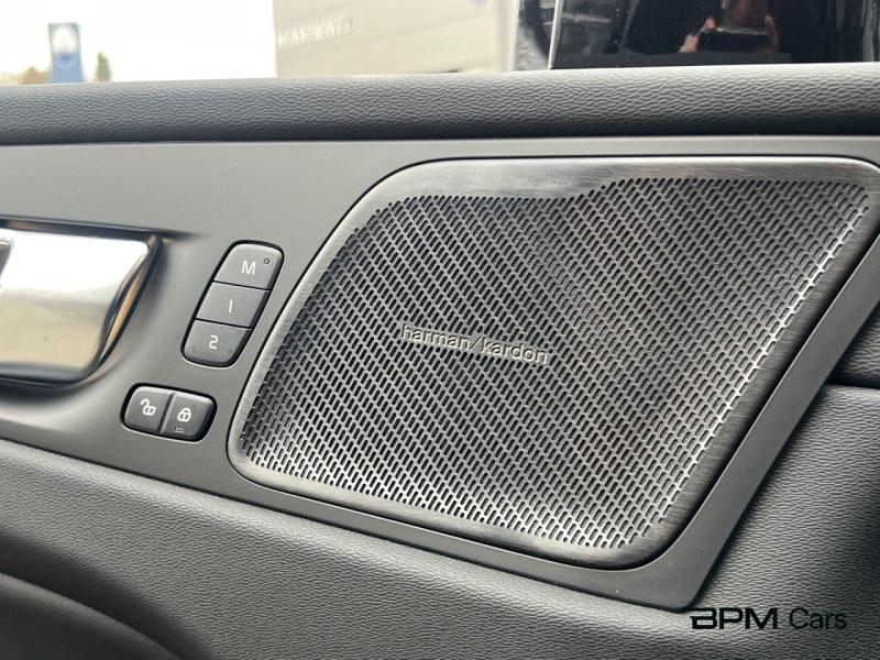 Image VOLVO XC60 T6 AWD 253 + 145ch Ultra Style Dark Geartronic