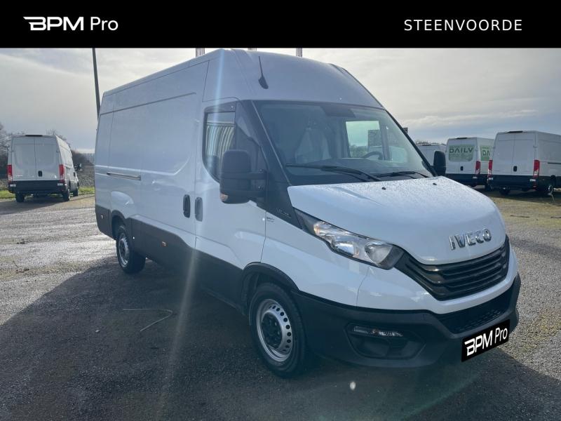 Photo IVECO Daily 35S Fg Fourgon Tôlé 35S14 V12 - 2.3l/140cv - BM6 - 26.400? HT