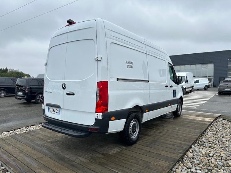 Image MERCEDES-BENZ Sprinter Fg 314 eSprinter 37 3T5 Select