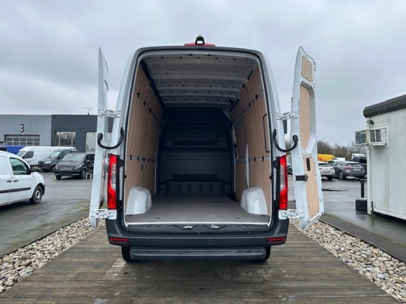 Image MERCEDES-BENZ Sprinter Fg 314 eSprinter 37 3T5 Select