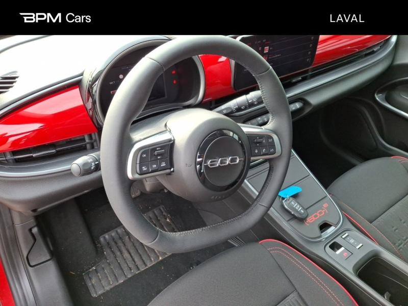 Image FIAT 600 e 156ch 54kWh Red