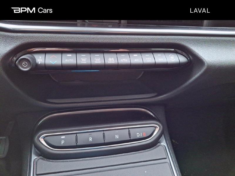 Image FIAT 600 e 156ch 54kWh Red