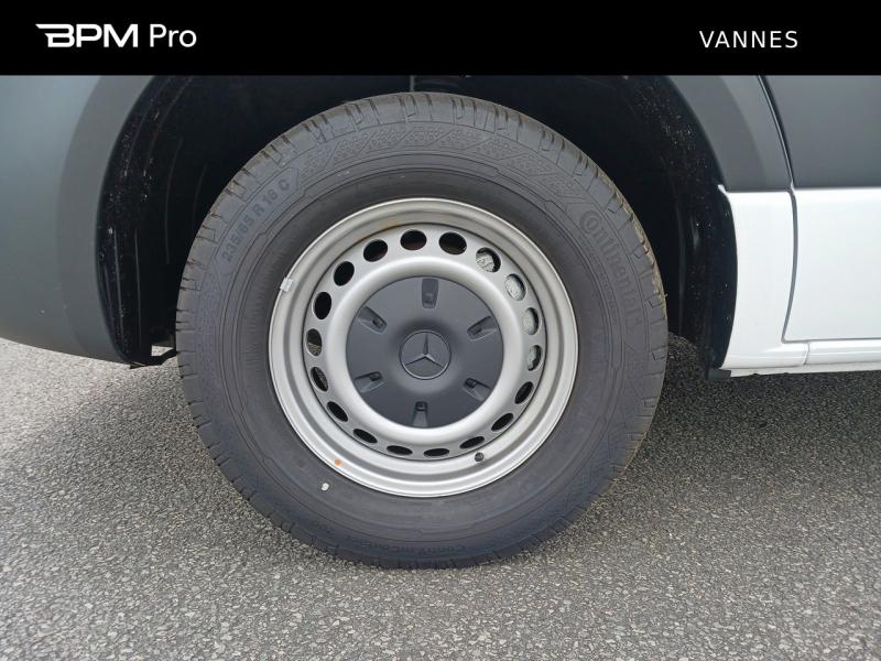 Image MERCEDES-BENZ Sprinter CCb 315 CDI 37 3T5 Propulsion CARROSSERIE LAMBERET