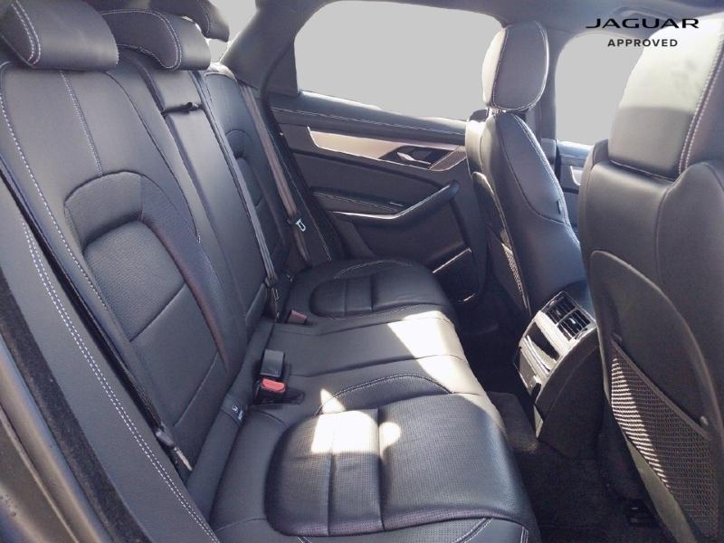 Image JAGUAR F-Pace P400e Plug-in-Hybrid R-Dynamic SE BVA8 AWD