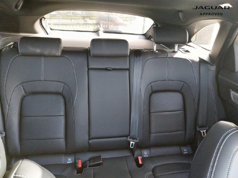 Image JAGUAR F-Pace P400e Plug-in-Hybrid R-Dynamic SE BVA8 AWD
