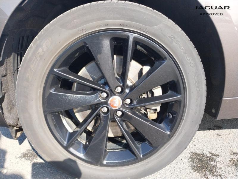 Image JAGUAR F-Pace P400e Plug-in-Hybrid R-Dynamic SE BVA8 AWD