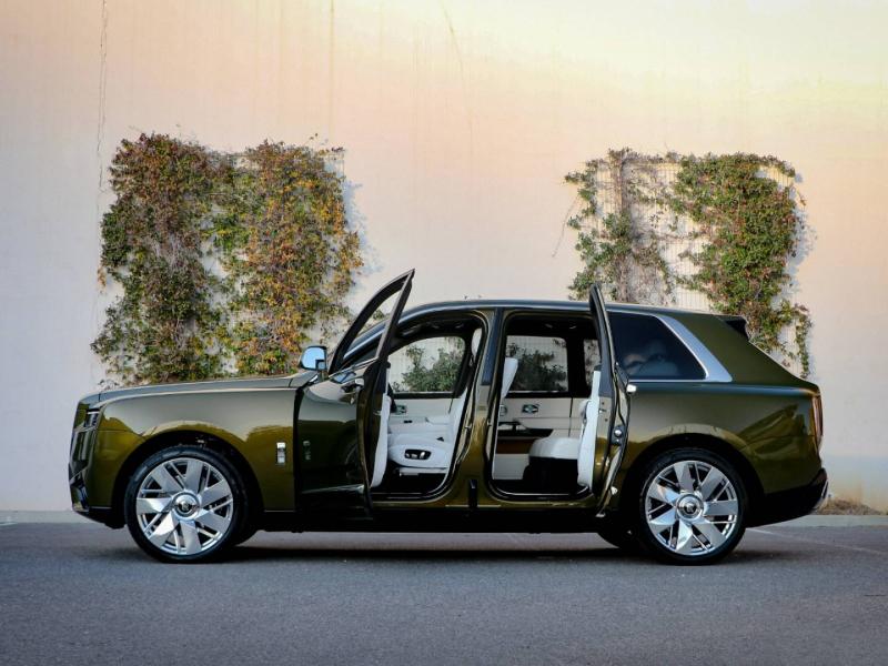 Image ROLLS-ROYCE Cullinan V12 6.75 Bi-Turbo 571ch