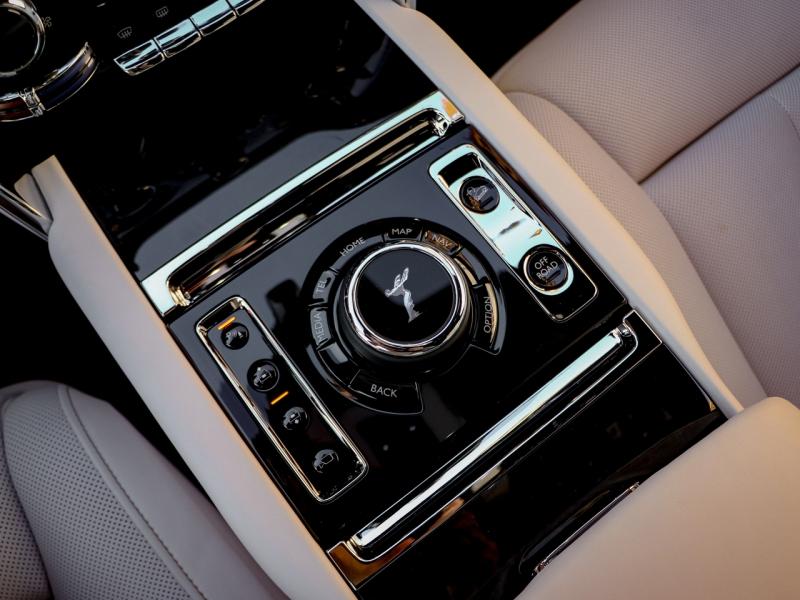 Image ROLLS-ROYCE Cullinan V12 6.75 Bi-Turbo 571ch