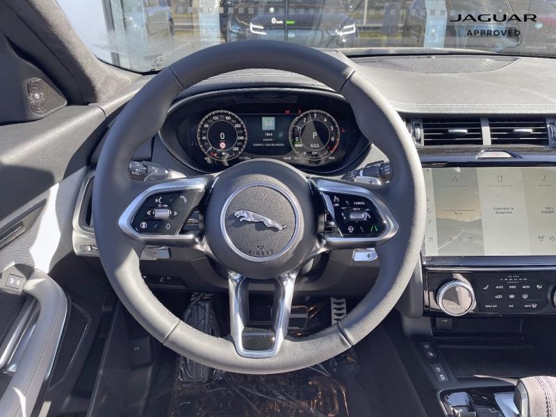 Image JAGUAR E-Pace P270e PHEV 269ch R-Dynamic HSE