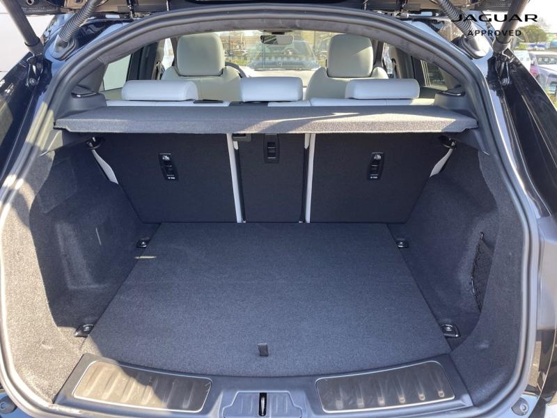 Image JAGUAR E-Pace P270e PHEV 269ch R-Dynamic HSE