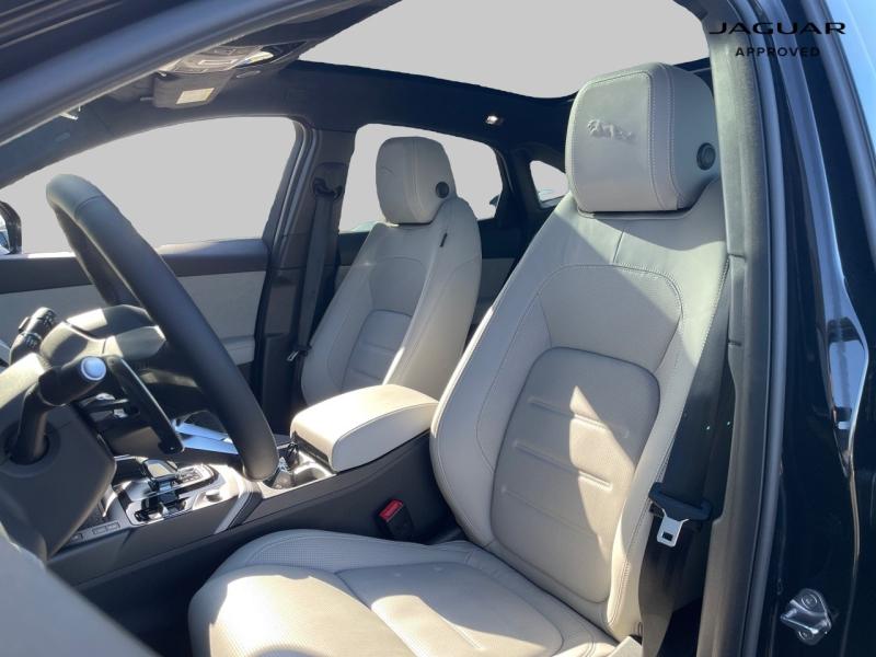 Image JAGUAR E-Pace P270e PHEV 269ch R-Dynamic HSE
